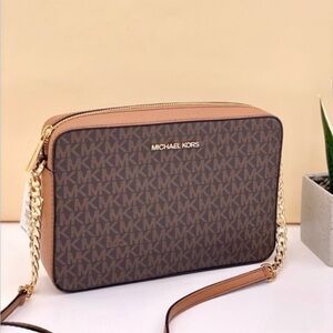 Michael Kors EW Crossbody Brown Signature